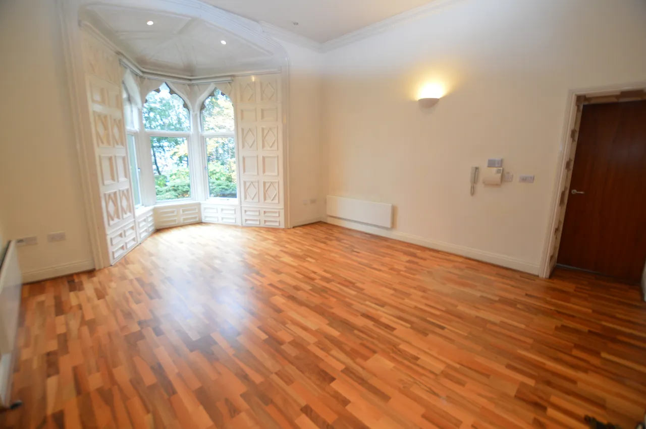 Queens Tower, Near City Centre, S2 3RW, photo 4