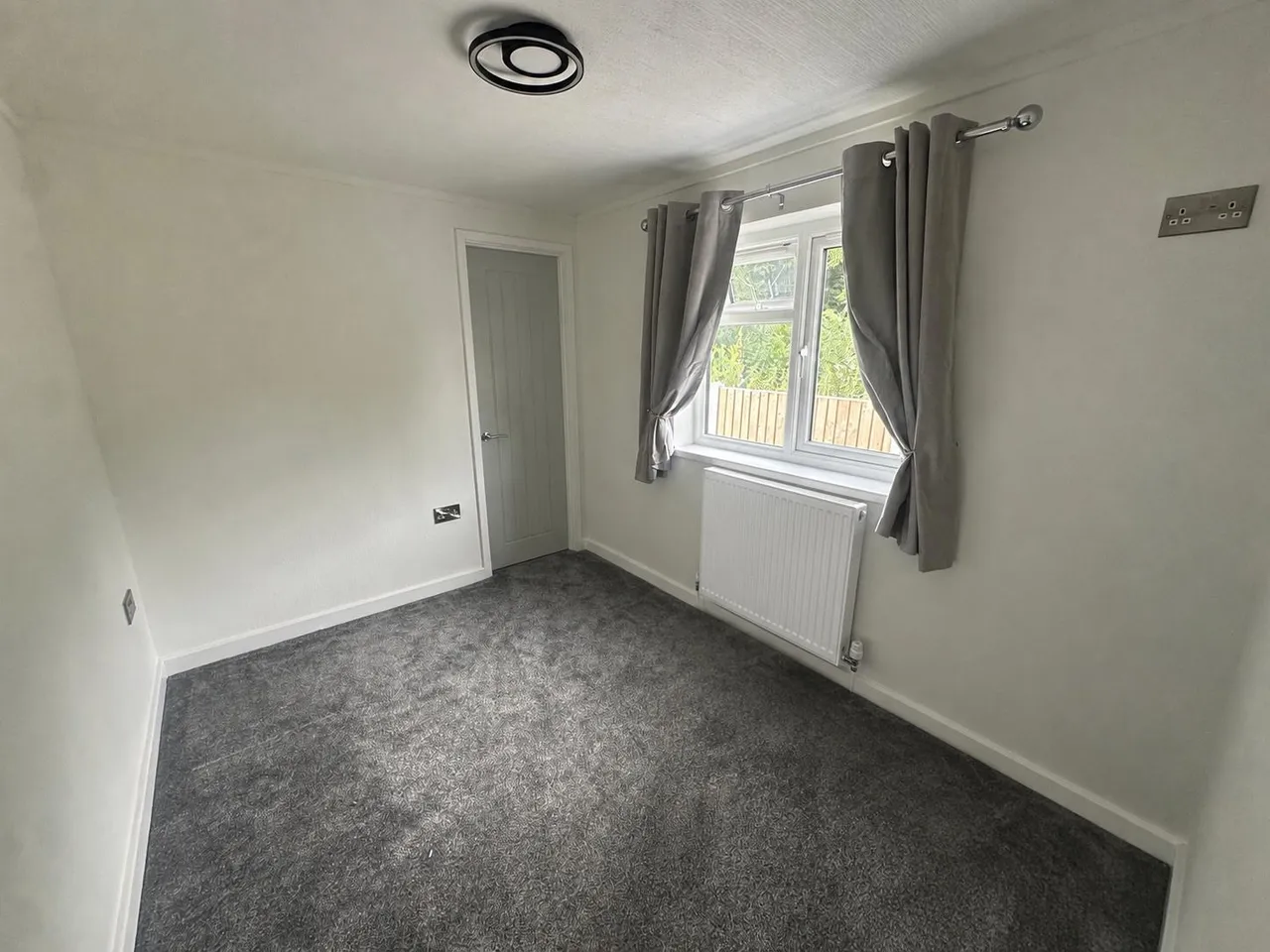 Digbeth Lane, All Saints Park, WV5, photo 9