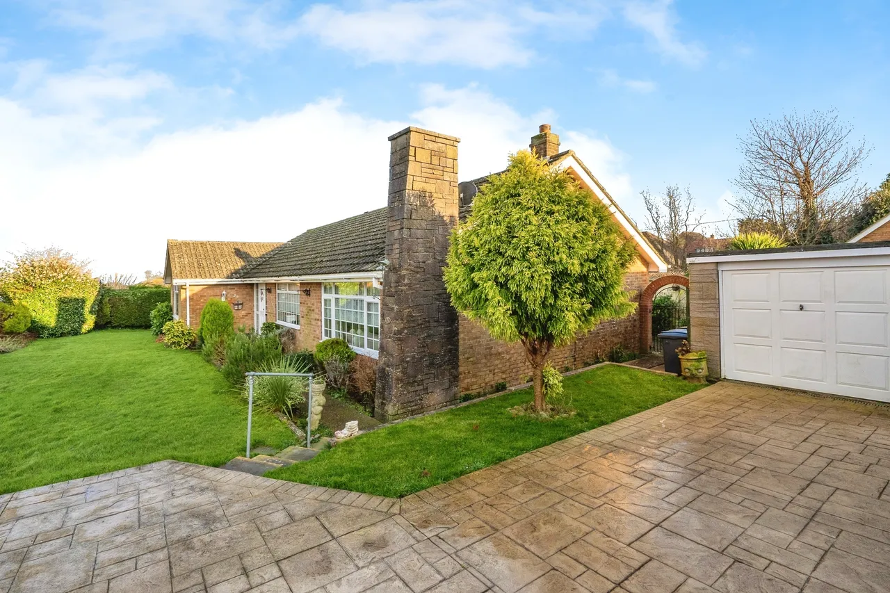 Lenacre Avenue, Whitfield, Dover, Kent, CT16, photo 18