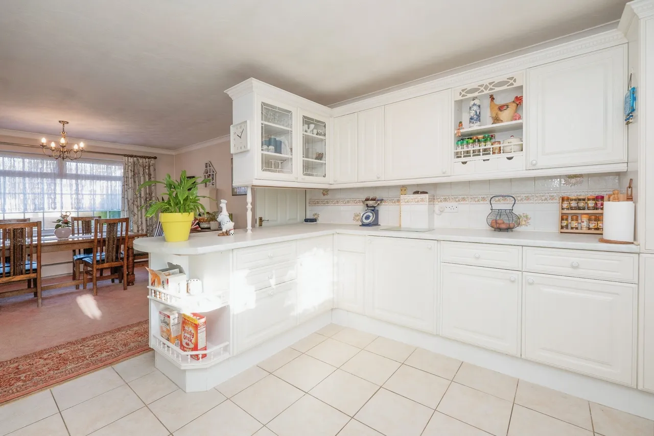 Lenacre Avenue, Whitfield, Dover, Kent, CT16, photo 4