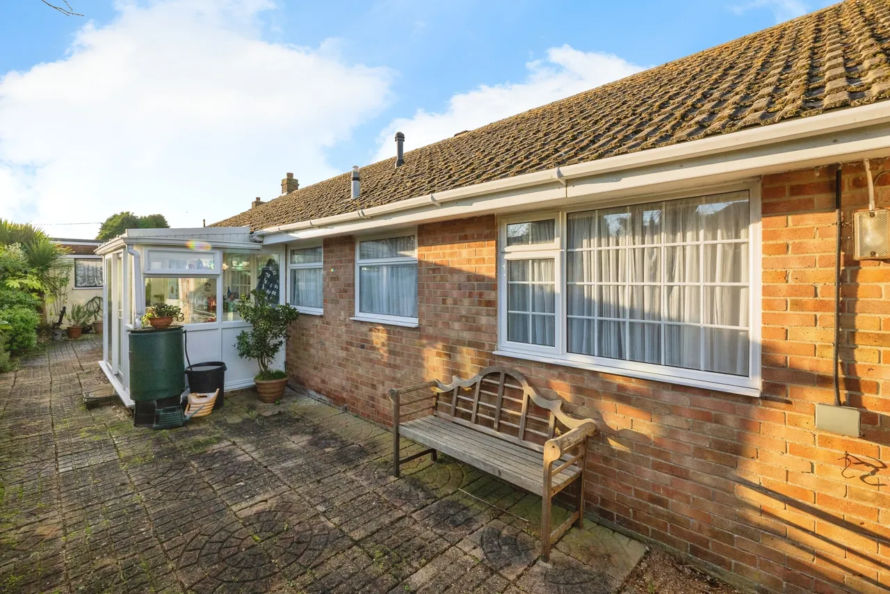 Lenacre Avenue, Whitfield, Dover, Kent, CT16, photo 3