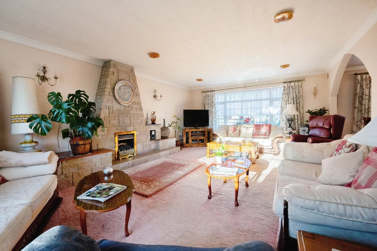 Lenacre Avenue, Whitfield, Dover, Kent, CT16, photo 2