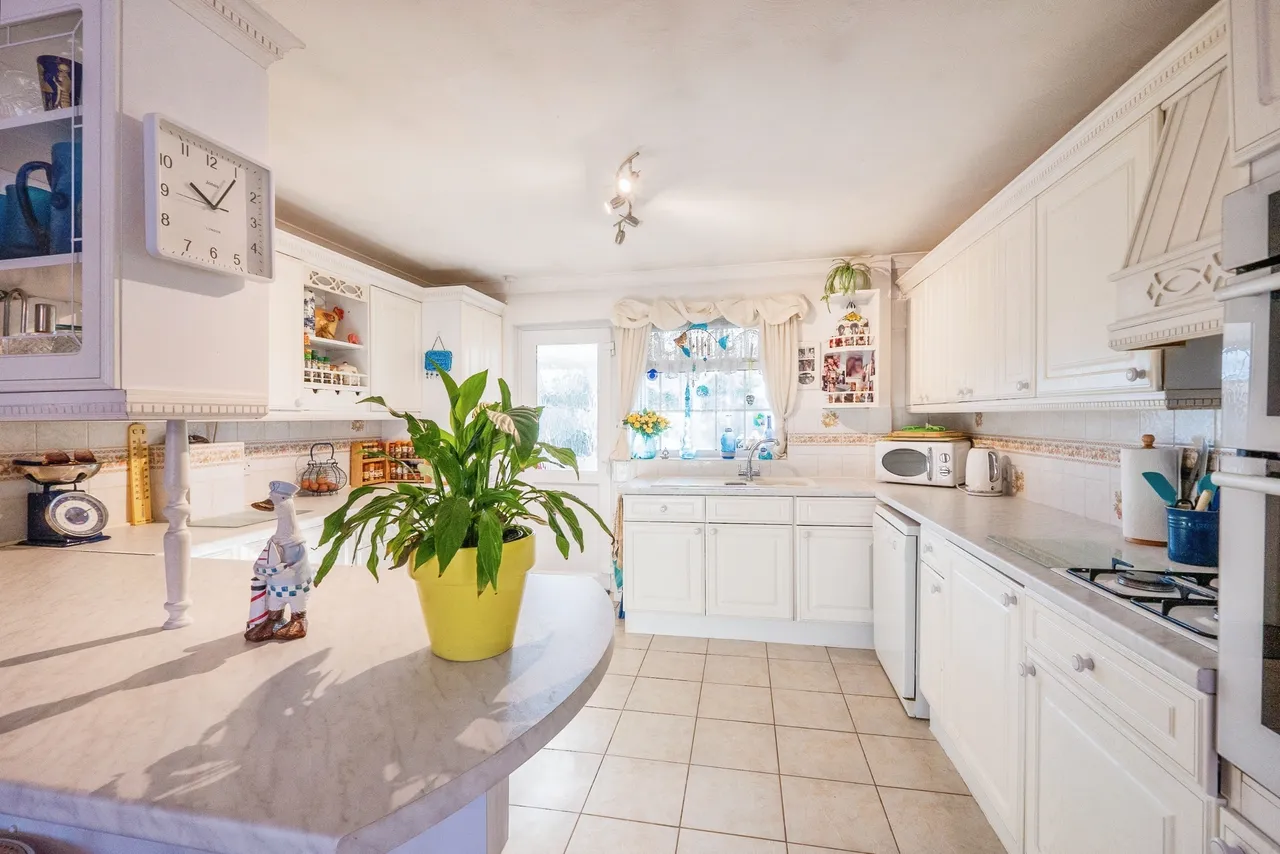 Lenacre Avenue, Whitfield, Dover, Kent, CT16, photo 12