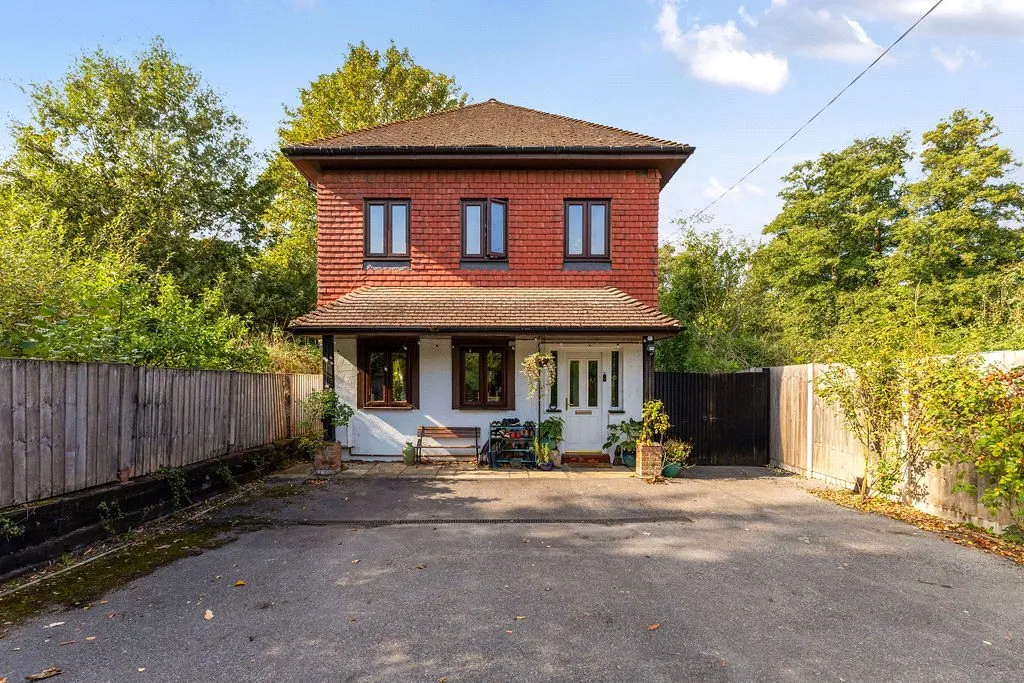 Lindford Road, Lindford, GU35, photo 24