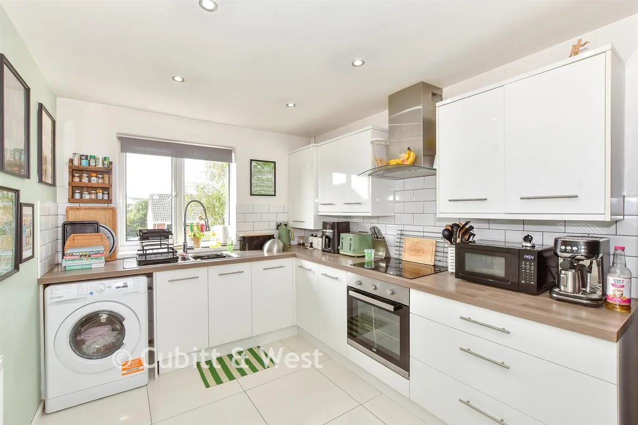 Meon Close, Waterlooville, PO8, photo 4