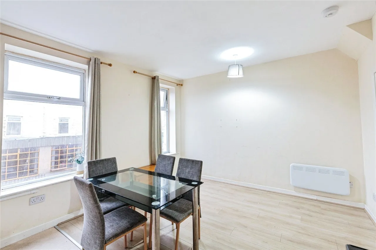 Clarendon Road, Blackpool, FY1, photo 10