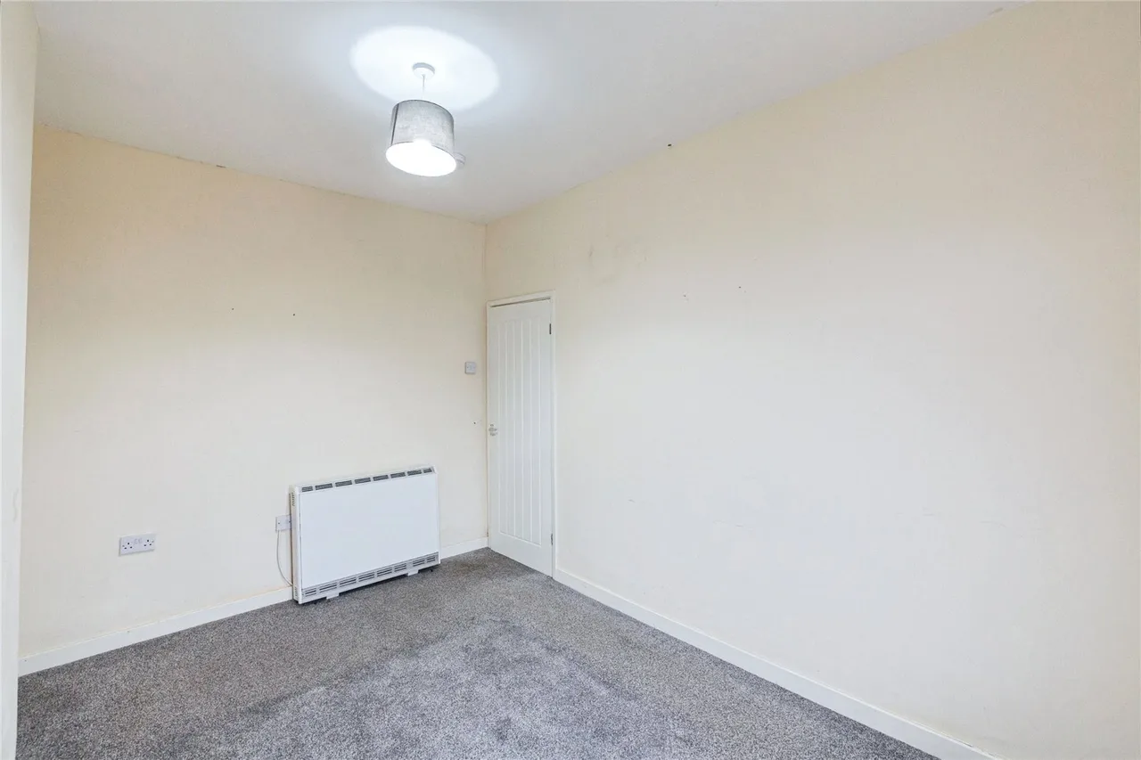 Clarendon Road, Blackpool, FY1, photo 17
