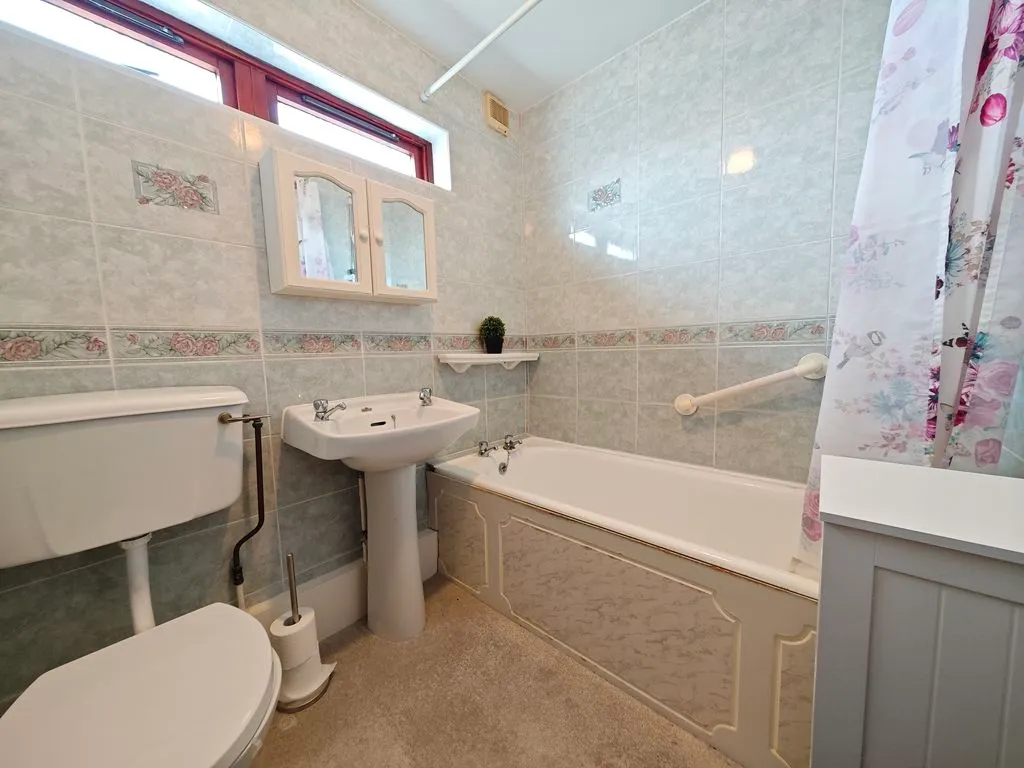 Reeth Road, Carlisle CA2 6SX, photo 11