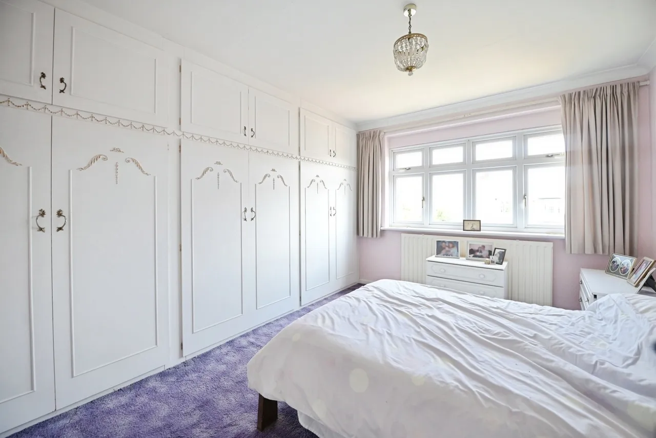 Dee Way, Romford, RM1, photo 12