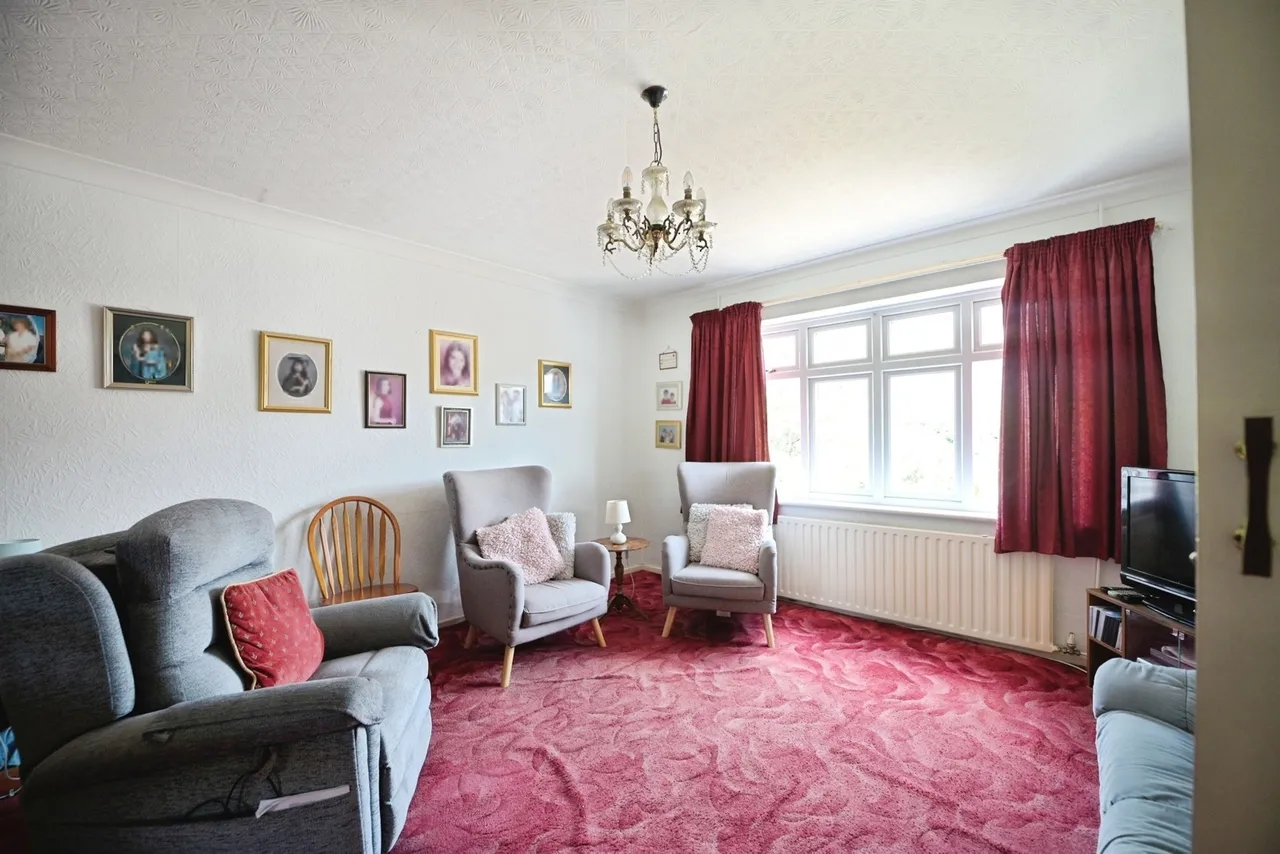 Dee Way, Romford, RM1, photo 2