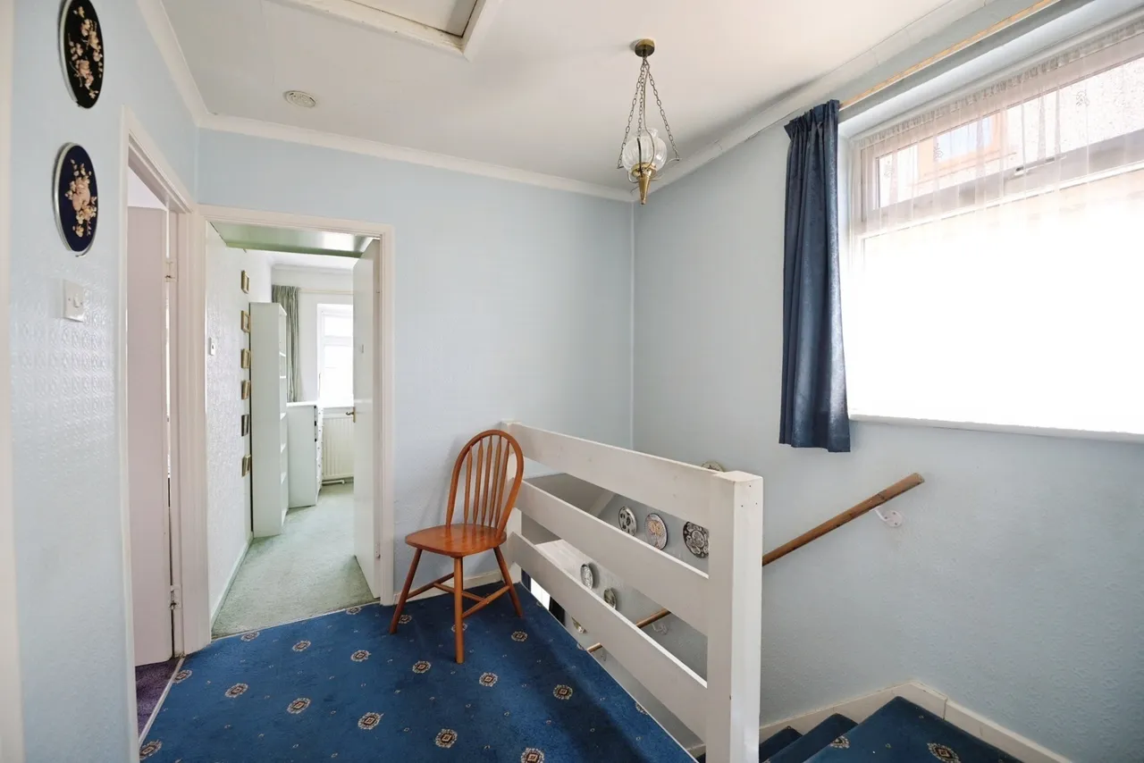 Dee Way, Romford, RM1, photo 8
