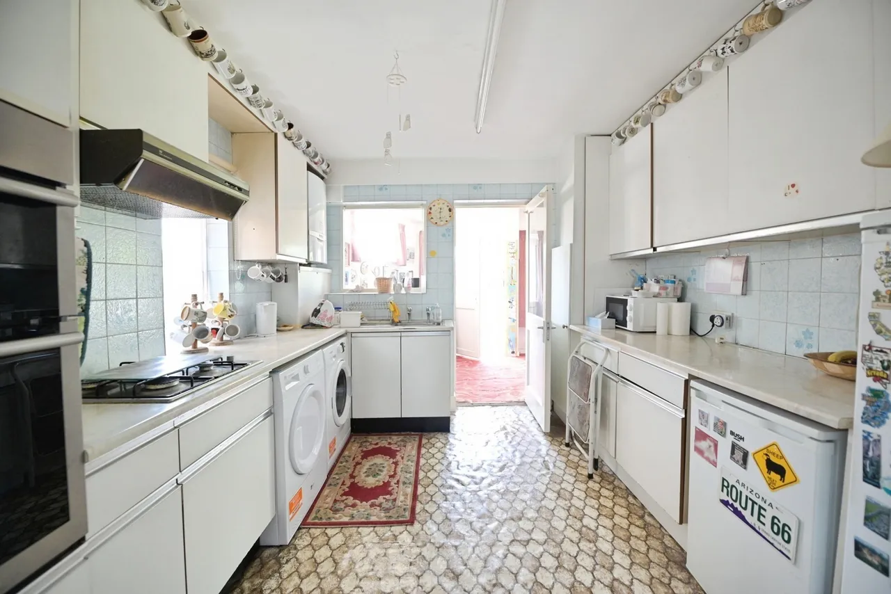Dee Way, Romford, RM1, photo 6