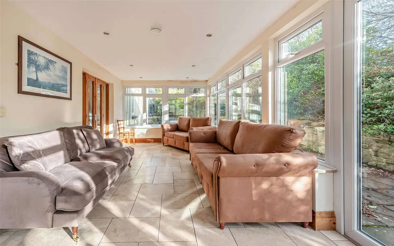 Broadlay, Ferryside, Carmarthenshire, SA17 5UB, photo 10
