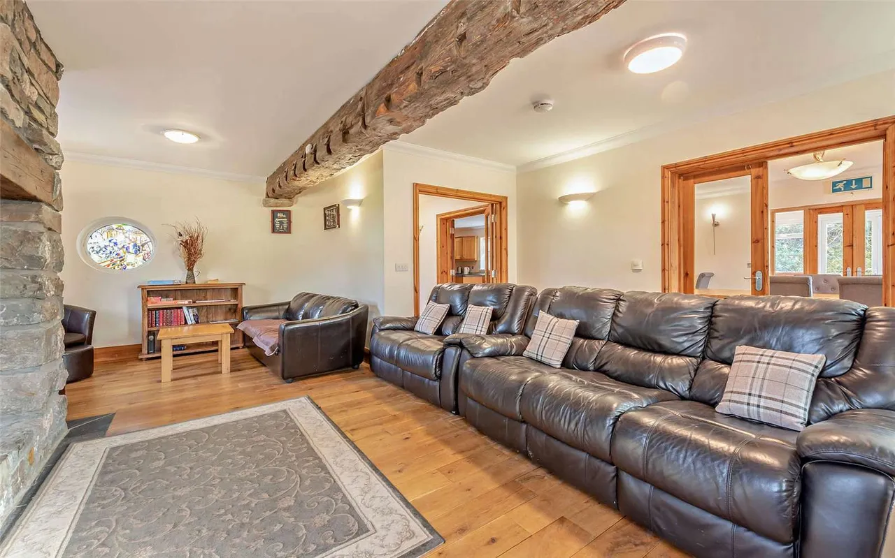 Broadlay, Ferryside, Carmarthenshire, SA17 5UB, photo 7