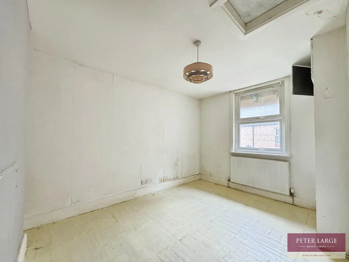 Palace Avenue, Rhyl, Denbighshire, LL18 1HR, photo 9