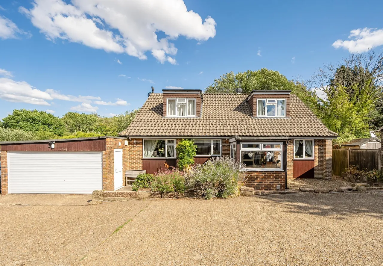 5 bed house for sale, Lower Kingswood, Tadworth, KT20
