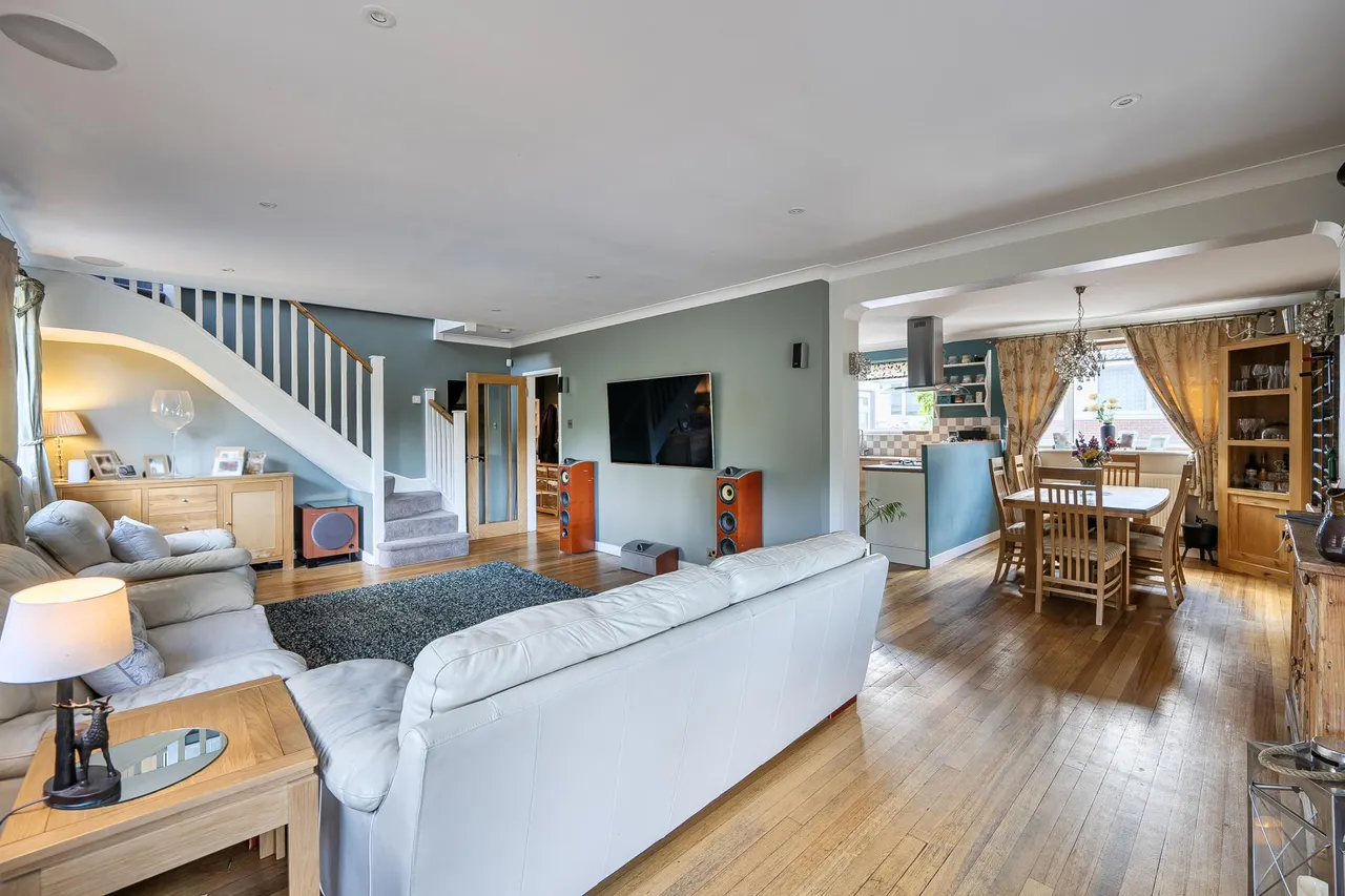 Lower Kingswood, Tadworth, KT20, photo 6