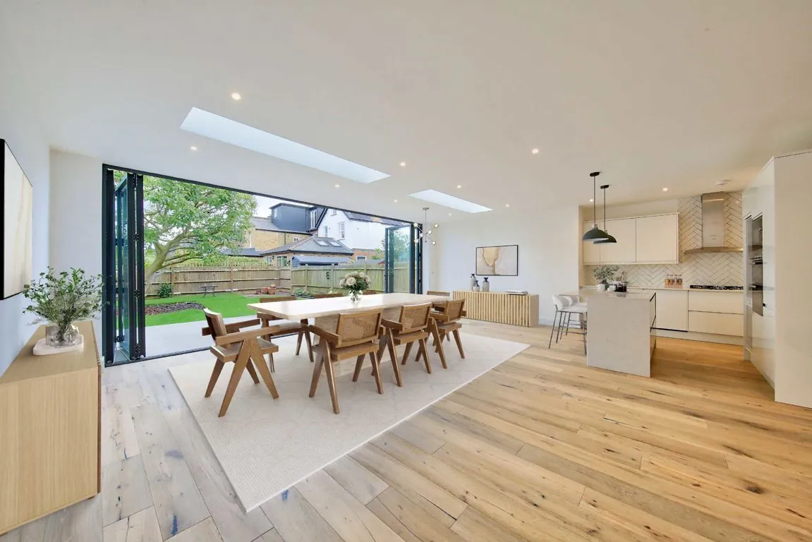 Kingston Road, TW11, photo 4