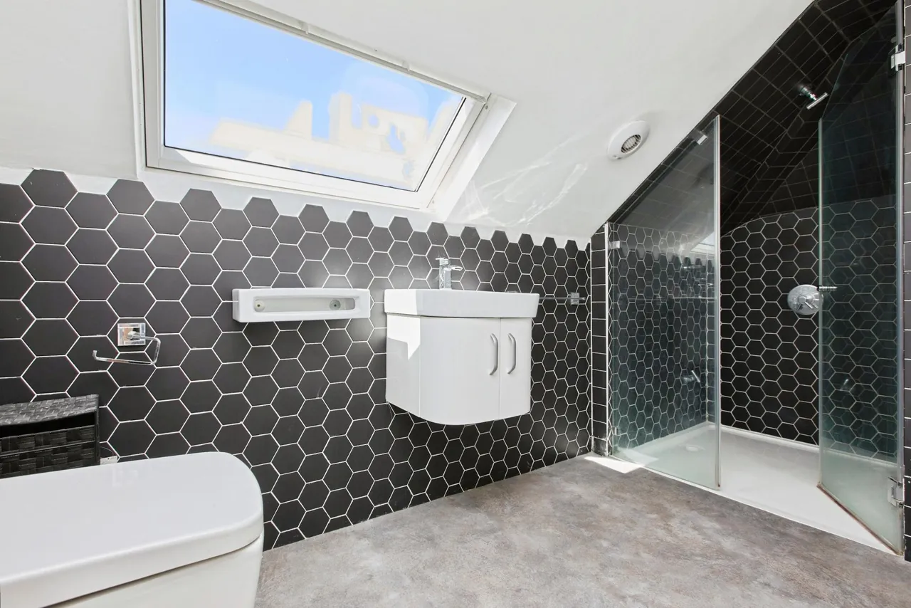 Littleover Crescent, Derby, DE23, photo 18