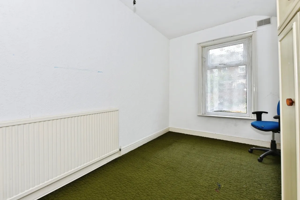 Elmham Road, Sheffield, South Yorkshire, S9, photo 17