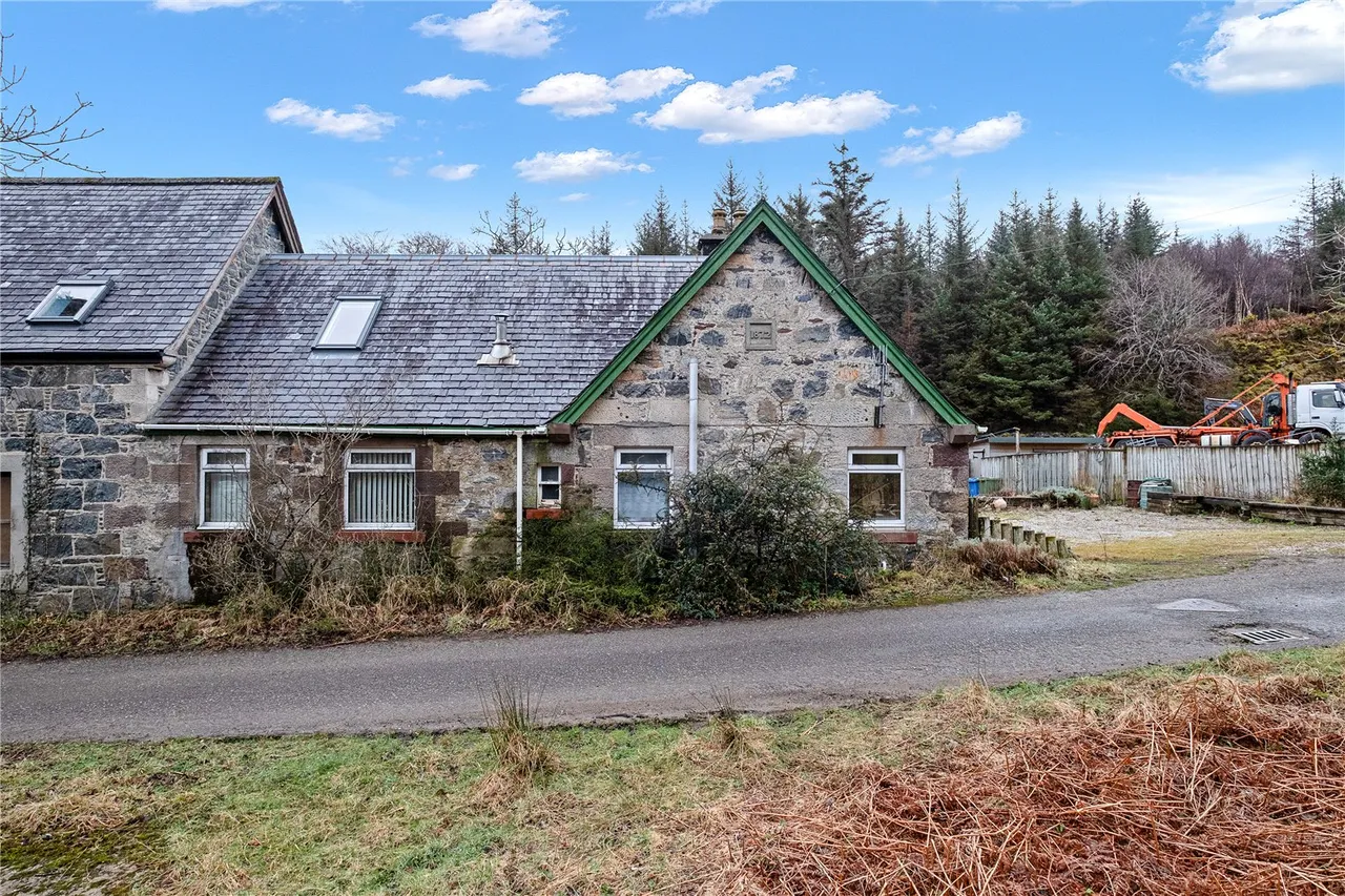 The Cottage, Culag Square, Lochinver, Lairg, IV27 4LE, photo 26