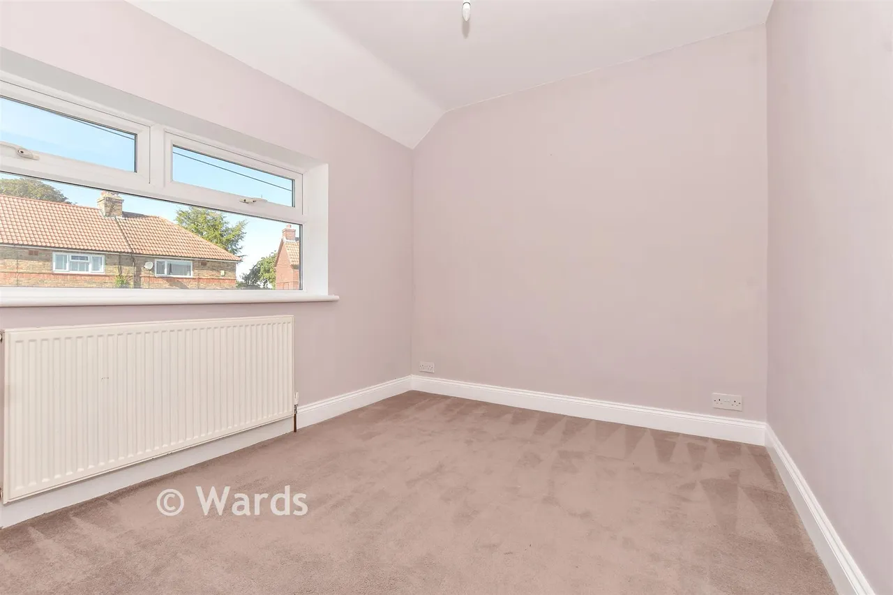 Redsull Avenue, Deal, CT14, photo 13