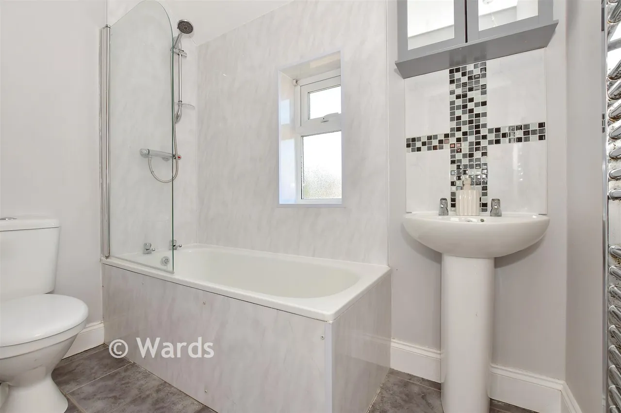 Redsull Avenue, Deal, CT14, photo 10