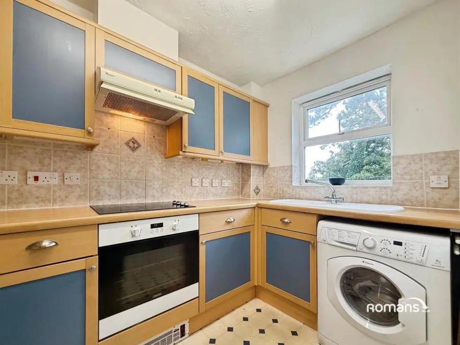 Norn Hill, Basingstoke, RG21, photo 5