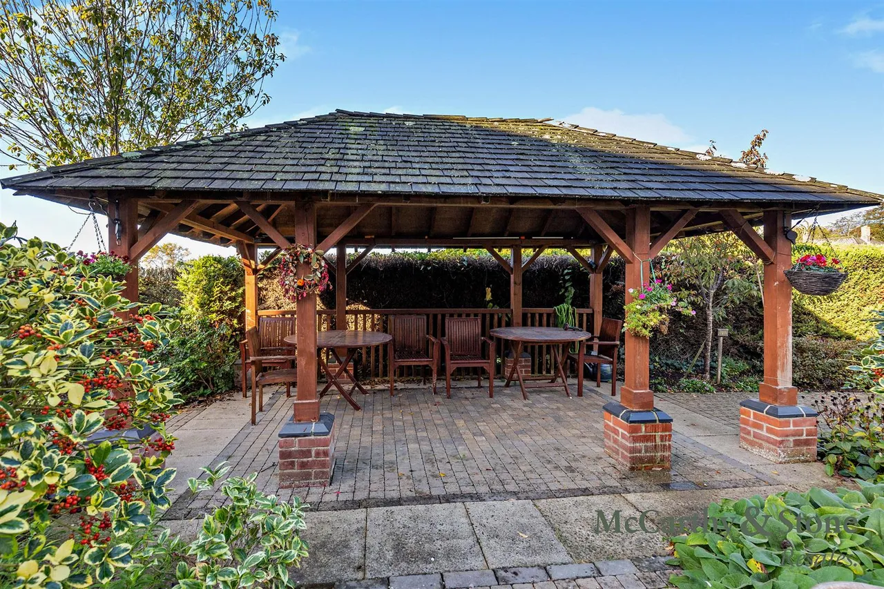 Parsonage Barn Lane, Ringwood, BH24, photo 13