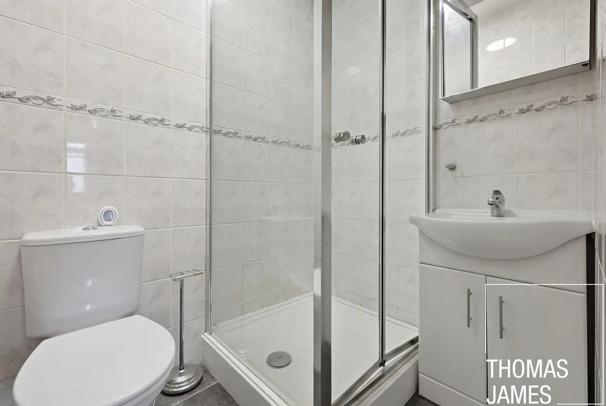 London, N18, photo 14