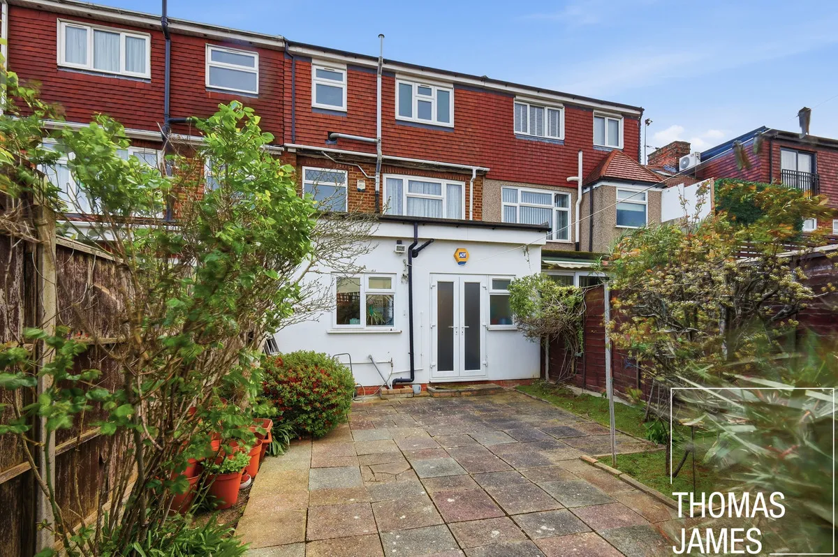 London, N18, photo 16