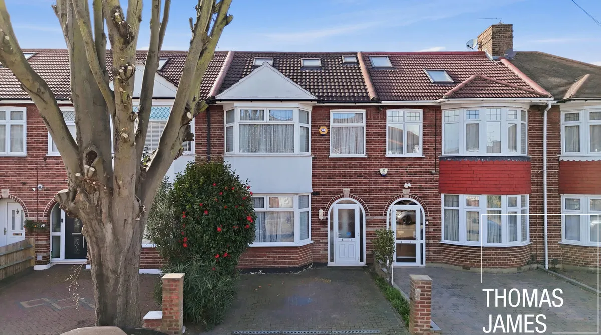 4 bed house for sale, London, N18