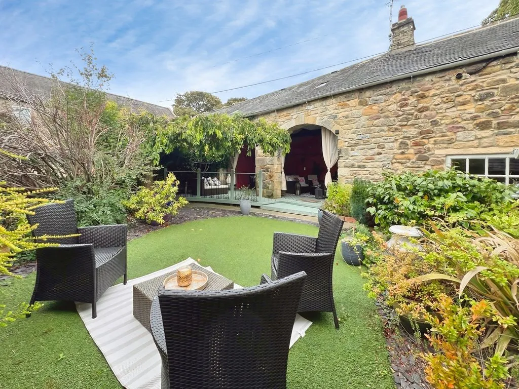 West Road, Glebe Farmhouse Prudhoe NE42 6AQ, NE42, photo 3