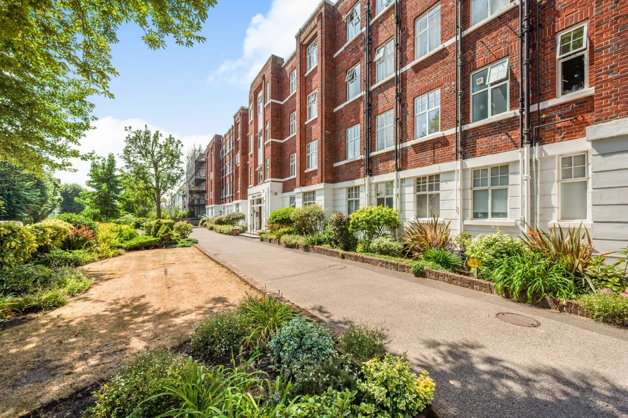 Belsize Grove, Belsize Park, NW3, photo 13