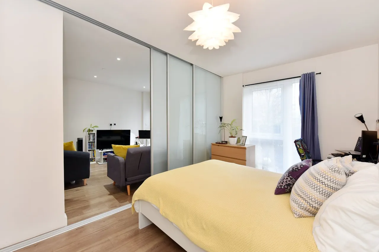 Beaufort Square, Colindale, NW9, photo 6