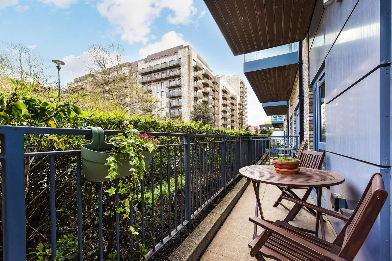 Beaufort Square, Colindale, NW9, photo 8