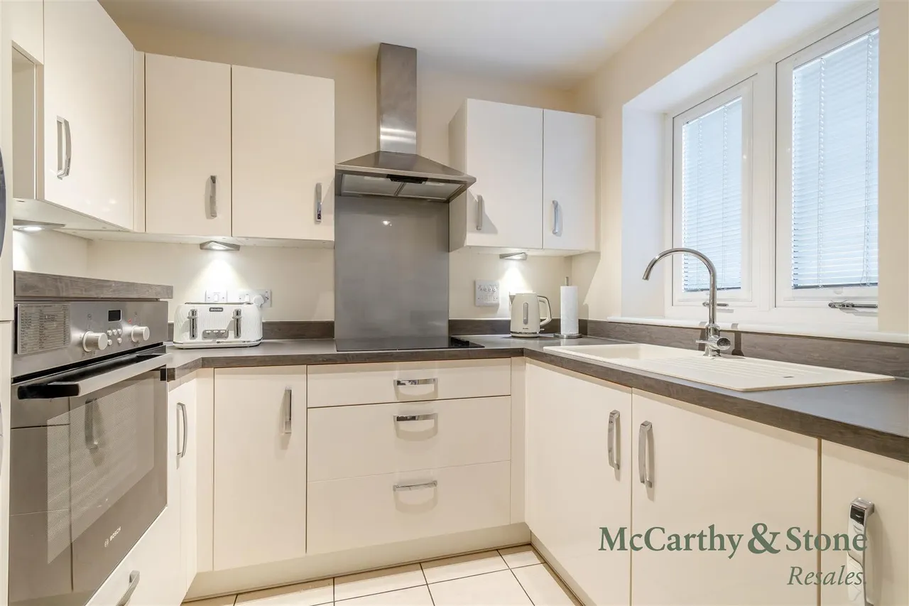 Nottingham Road, Hucknall, NG15, photo 43