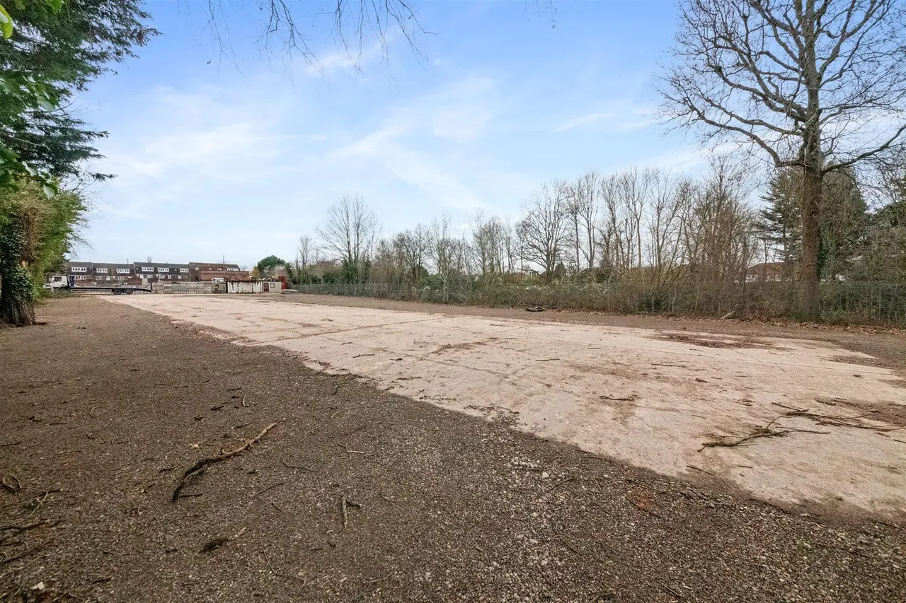 Field End Road, Ruislip, photo 8
