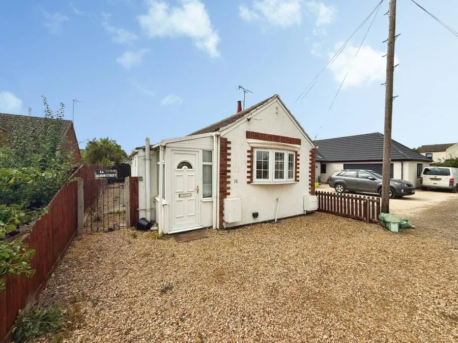 2 bed house for sale, Albion Street, Holbeach, PE12