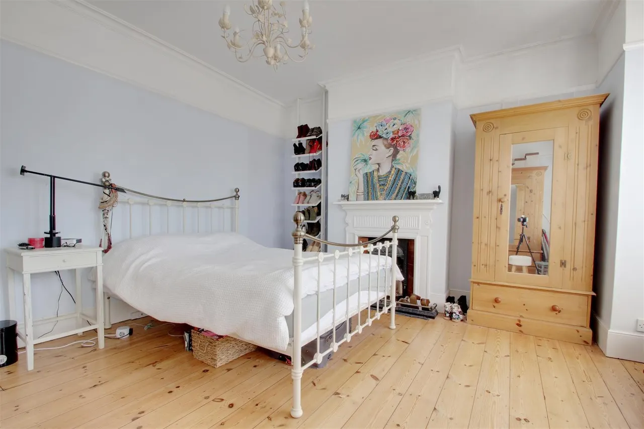 Northcourt Road, Worthing, photo 10