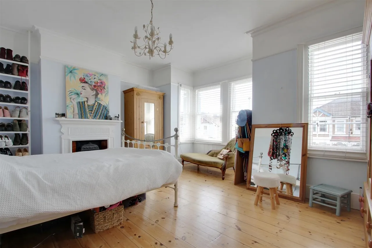 Northcourt Road, Worthing, photo 9