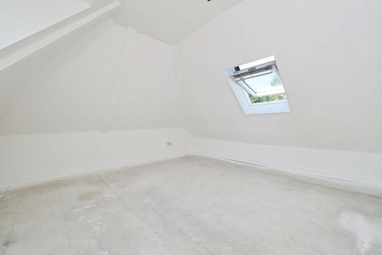 Averton Square, Wollaton, Nottingham, NG8, photo 12