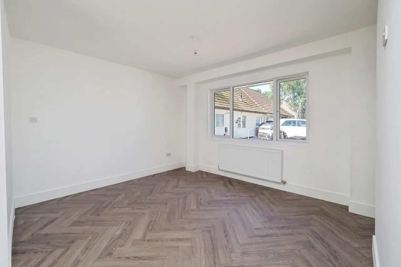 Averton Square, Wollaton, Nottingham, NG8, photo 8