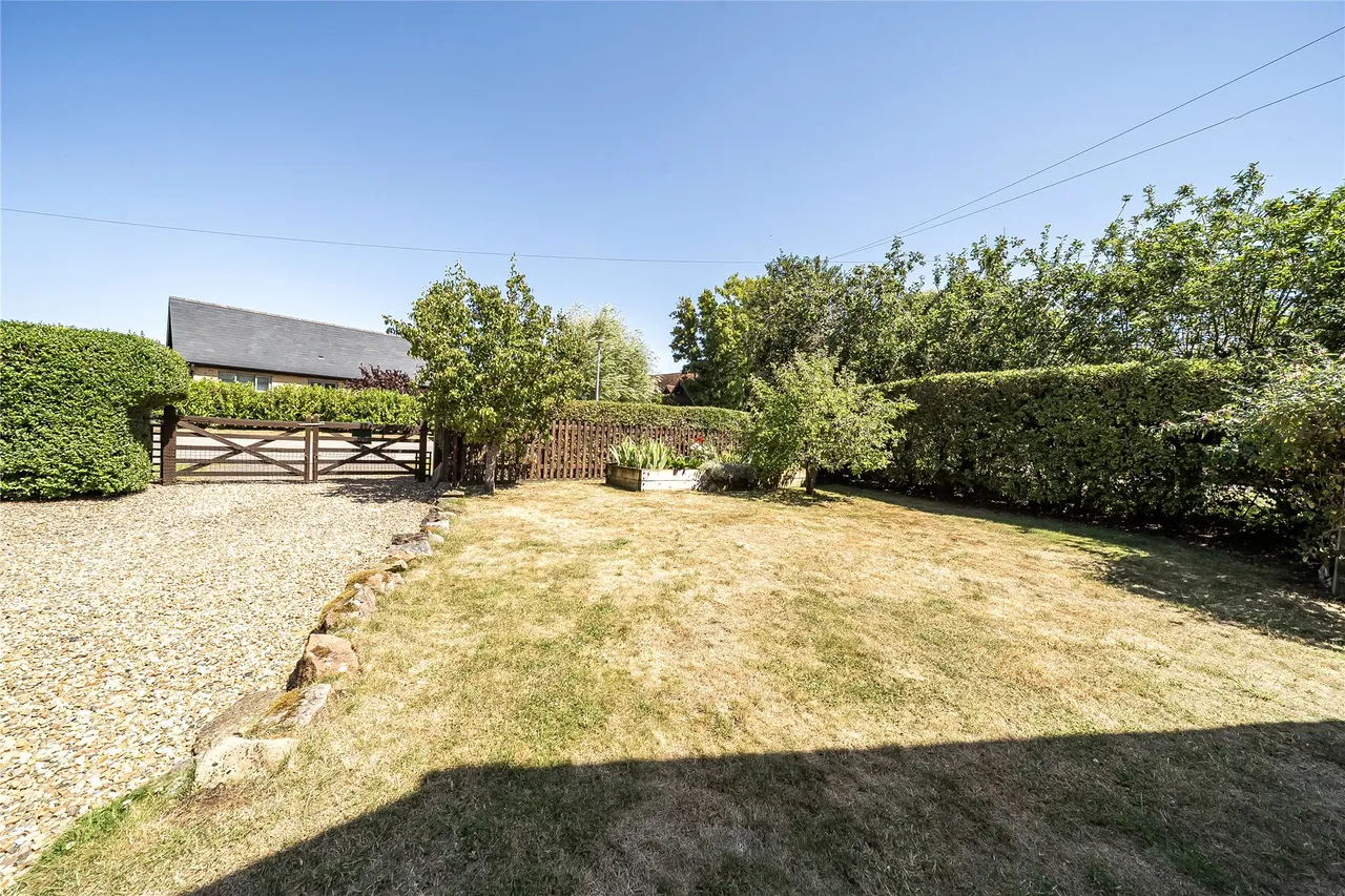 Grange Road, Blunham, MK44, photo 3