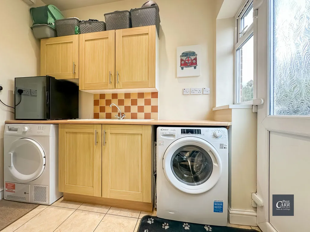 Aldridge Road, Streetly, B74, photo 20