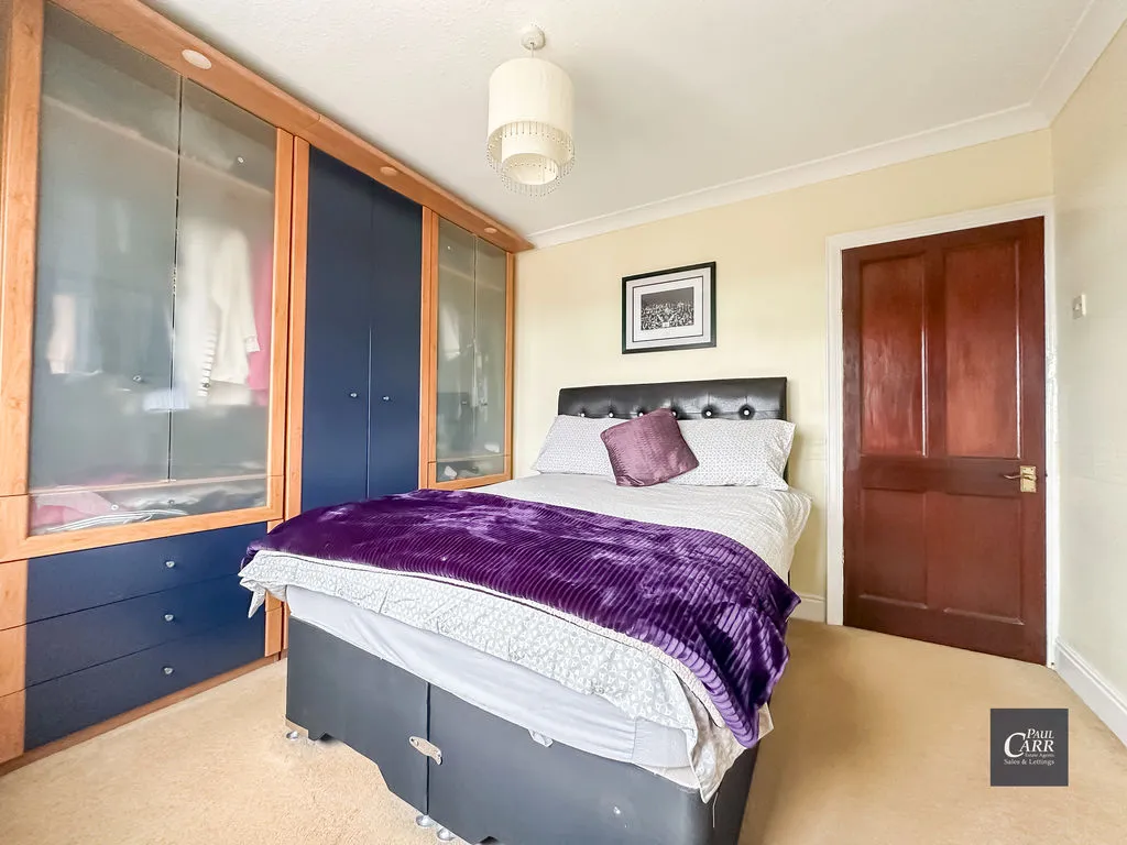 Aldridge Road, Streetly, B74, photo 27