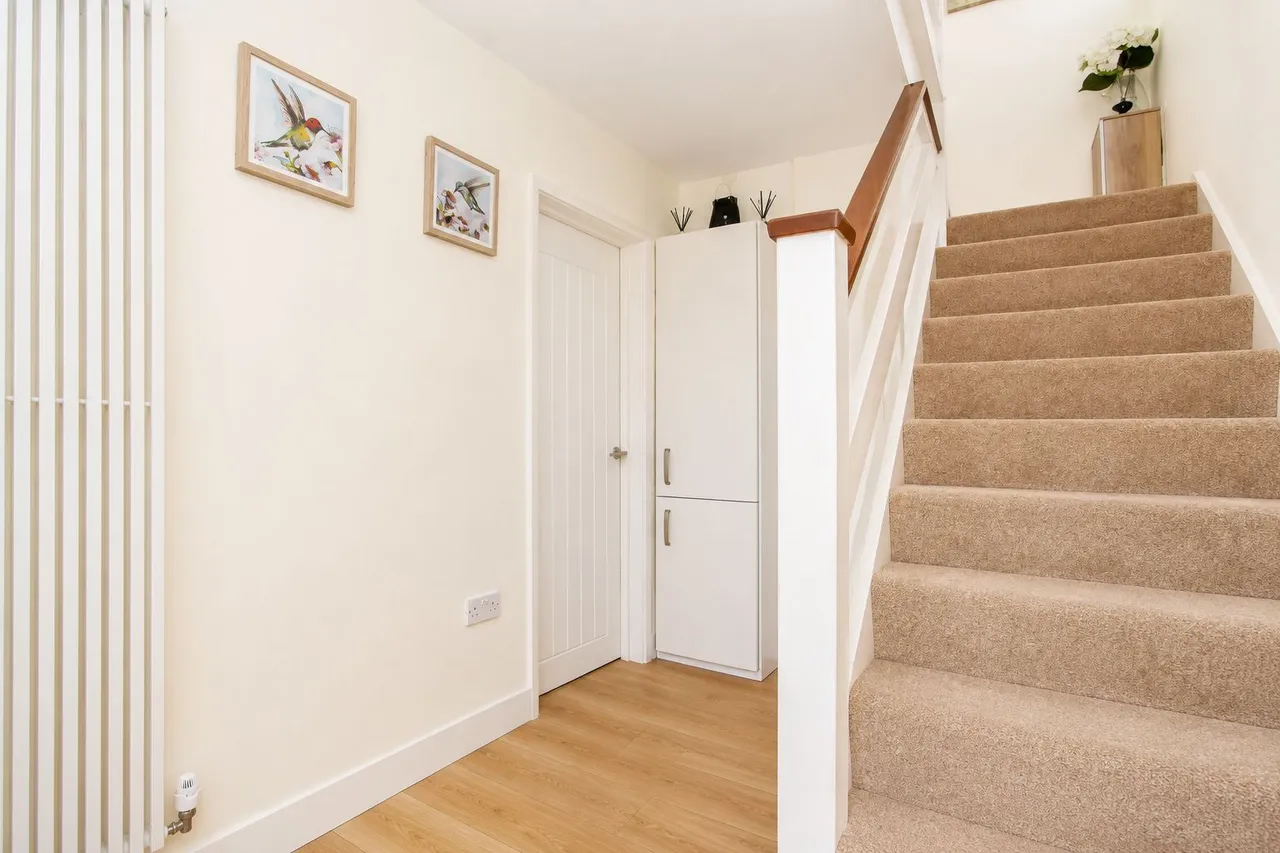 Charles Close, Thornbury, photo 17