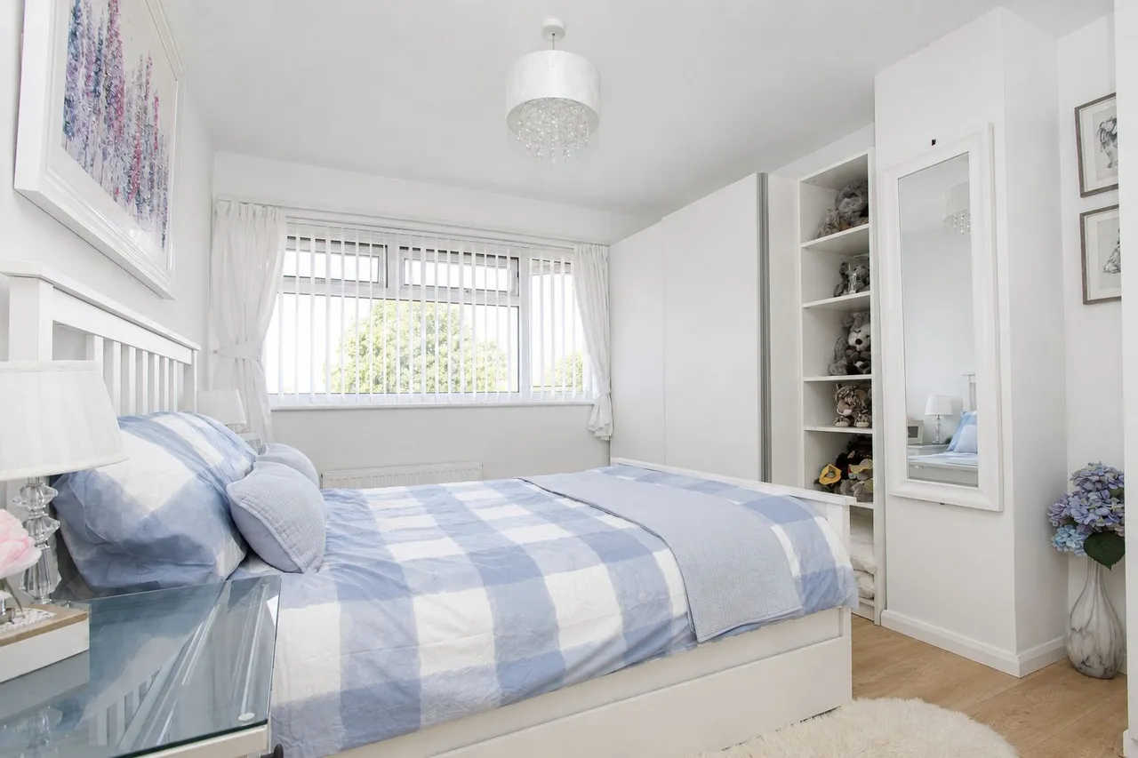 Charles Close, Thornbury, photo 13