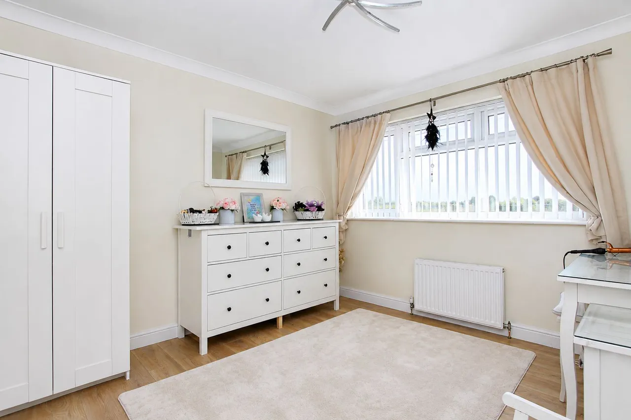 Charles Close, Thornbury, photo 14