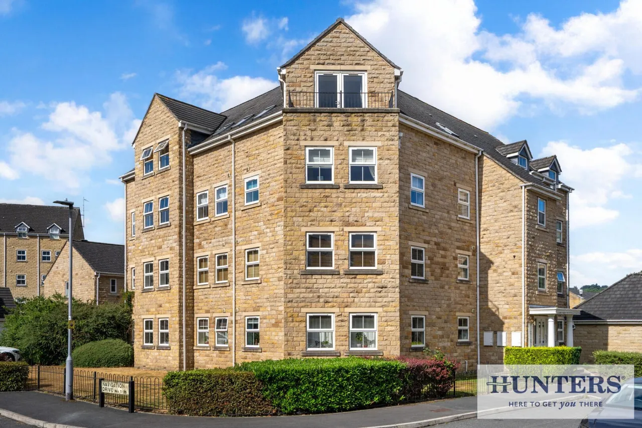 2 bed flat for sale — Navigation Drive, Apperley Bridge